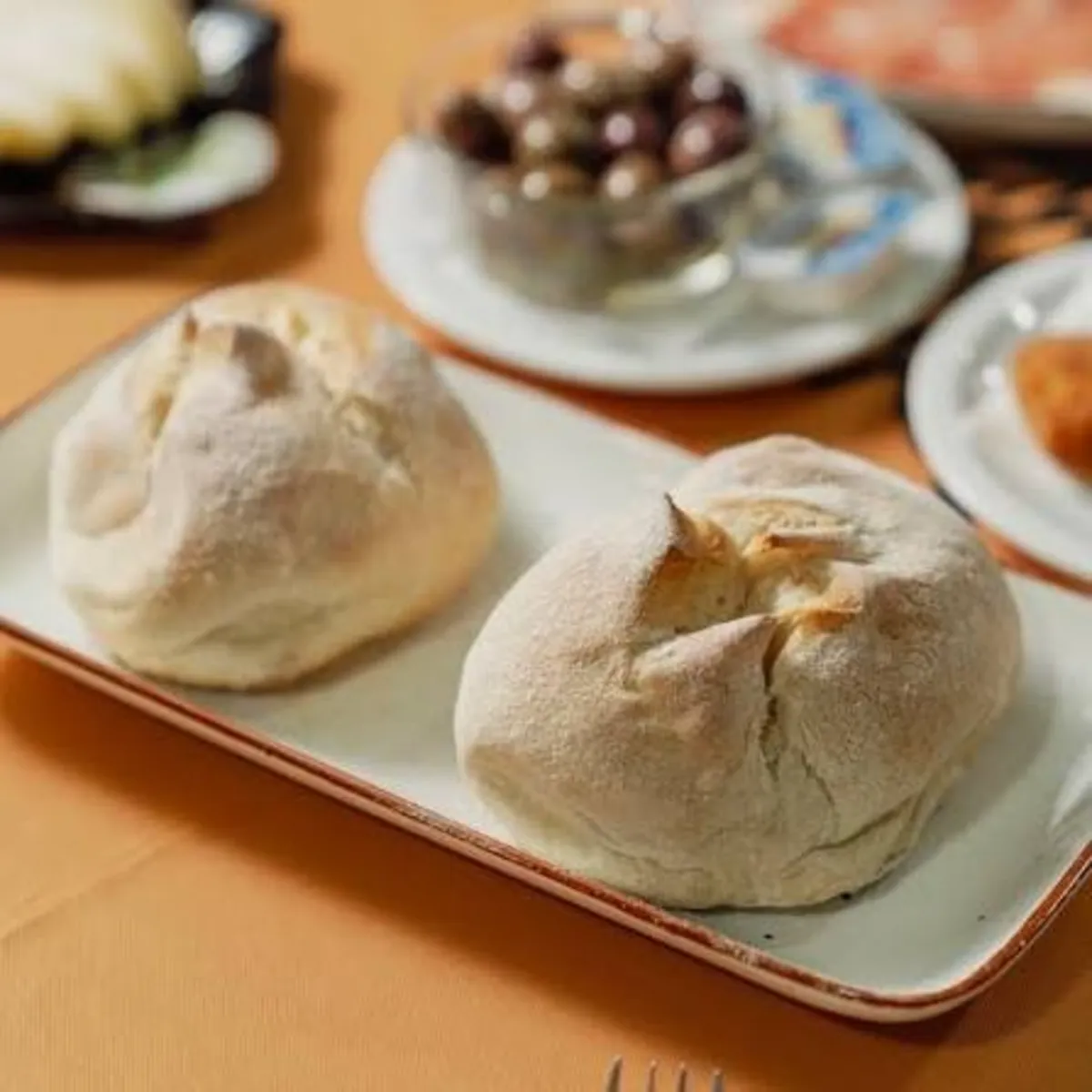 PÃO REGIONAL — Rui dos Leitoes