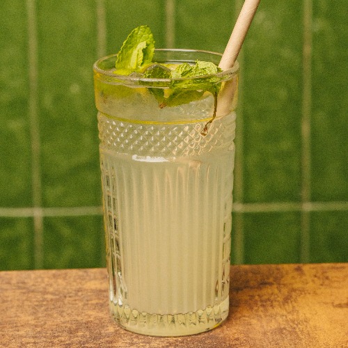 Limonada Libanesa Caseira — Zaataria - Lebanese Eats, Lisboa