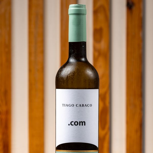 TIAGO CABAÇO .COM BRANCO - ALENTEJO — Venda Nova 25, Águeda