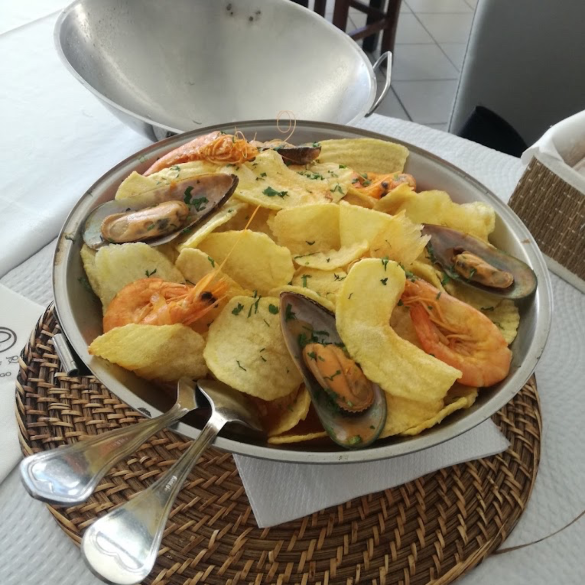 CATAPLANA DE CARNE À PARAÍSO — O Paraíso, Lamego