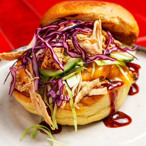 Chick’n Bun Pulled BBQ — Chick'n Esperto