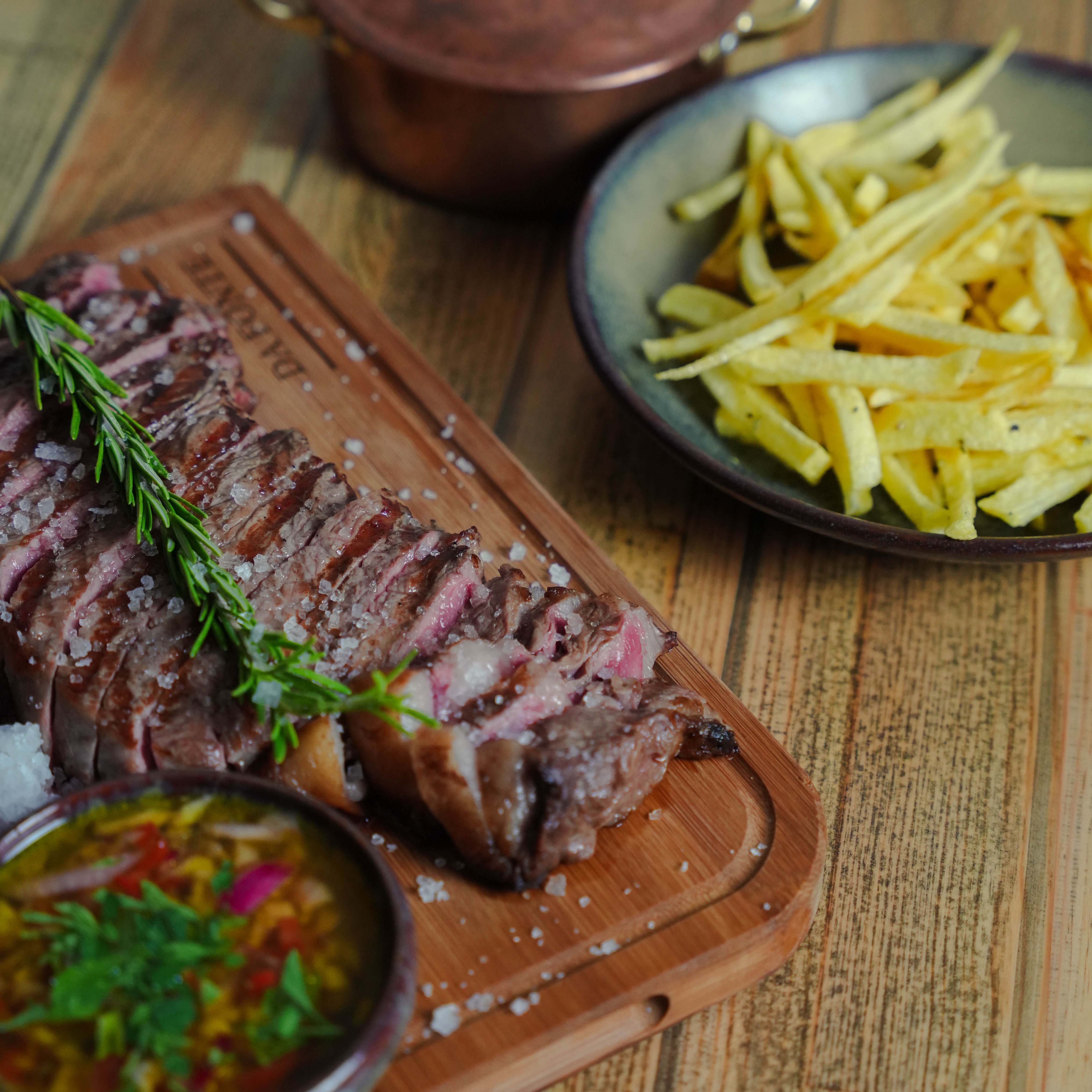 Entrecôte c/ Arroz Fumado (+\- 600g) — Taberna da Fonte