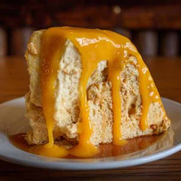 Doces diversos em fatia — Franguito da Guia - Steakhouse Évora, Évora