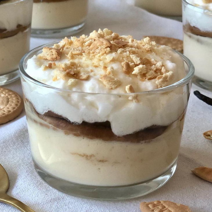 Doces diversos em taça — Franguito da Guia - Steakhouse Évora, Évora