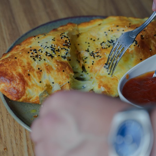 FOLHADO QUEIJO — Taberna da Fonte